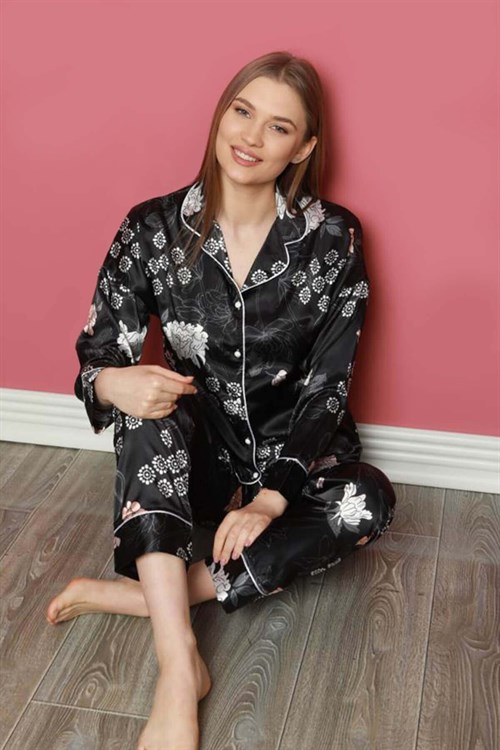 Çiçek Desen Düğmeli Saten Pijama Takımı
