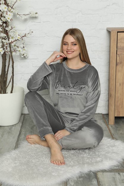 Beauty Yazılı Kadife Pijama Takımı