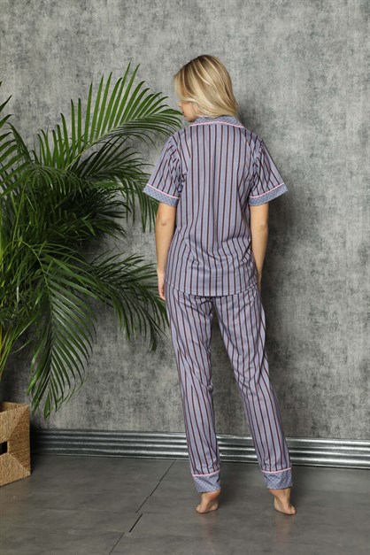 Çizgi Detaylı Düğmeli Kısa Kol Pijama Takımı