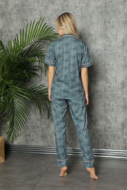 Desenli Düğmeli Kısa Kol Pijama Takımı