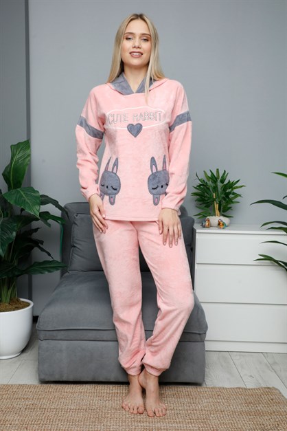 Tavşanlı Kapüşonlu Kadife Pijama Takımı